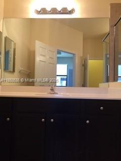 Building Photo - 5906 NW 56th Pl