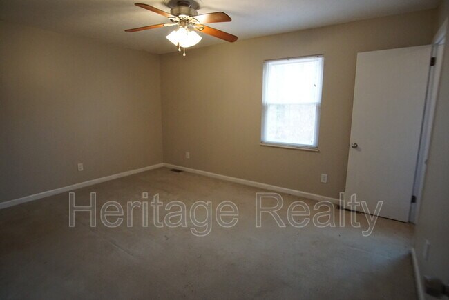 Building Photo - 6209 Bryan Ln