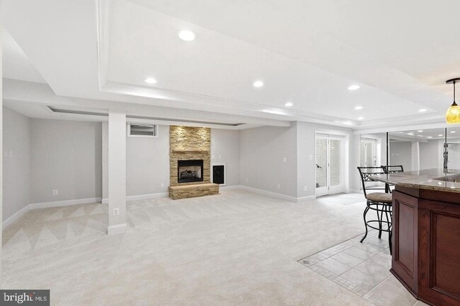 Building Photo - 19925 Interlachen Cir