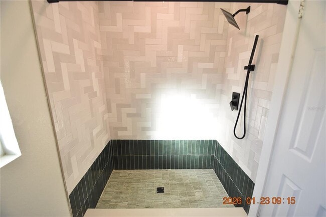 Building Photo - 3606 River Grove Dr