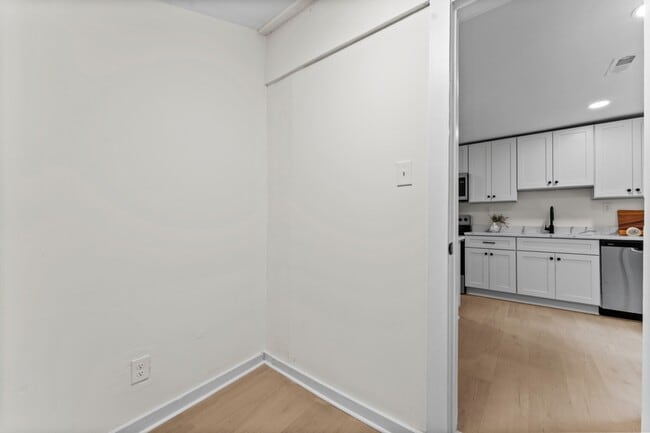 Building Photo - 63 West 29th St