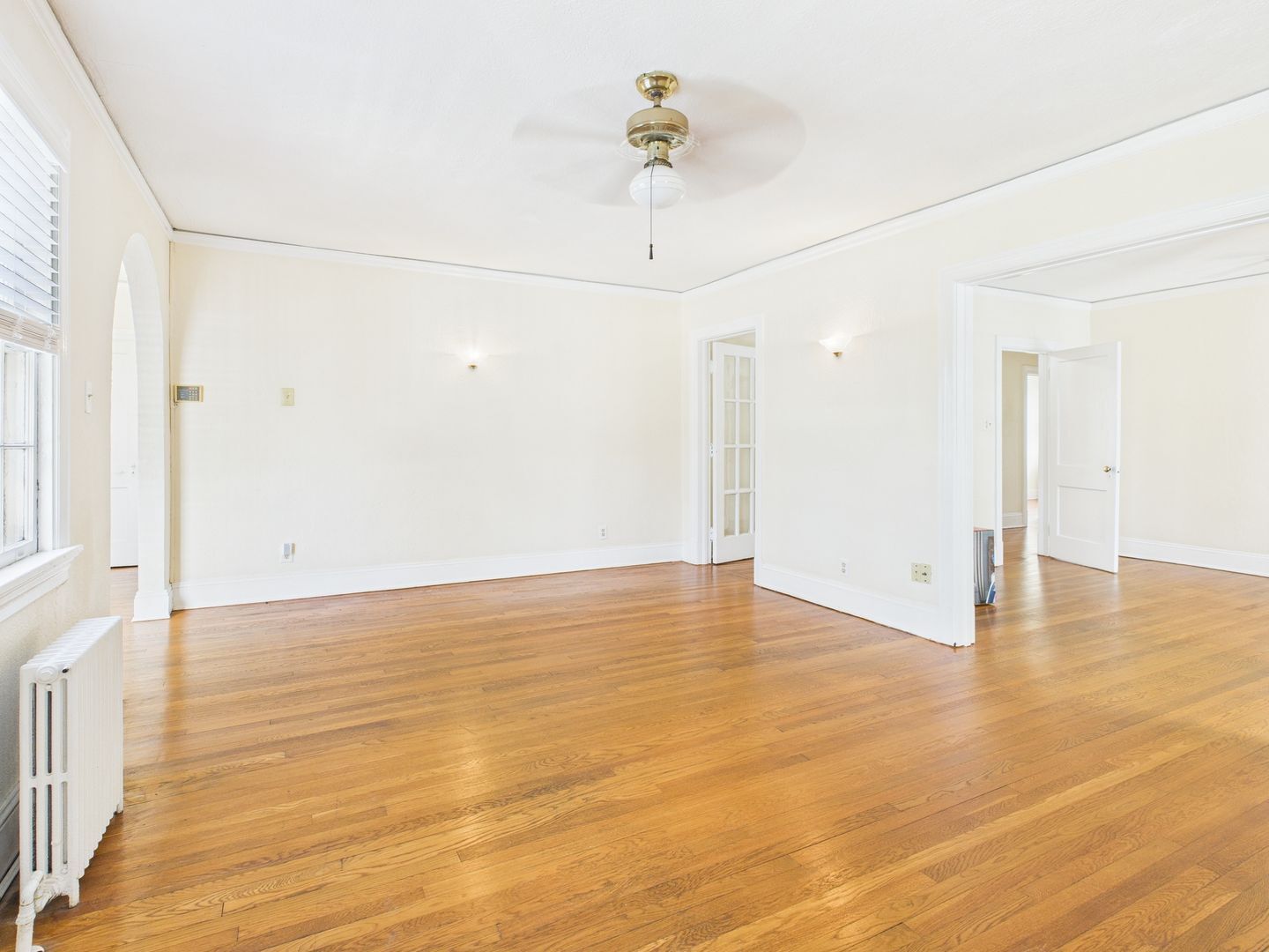Building Photo - 2802 Dupont Cir