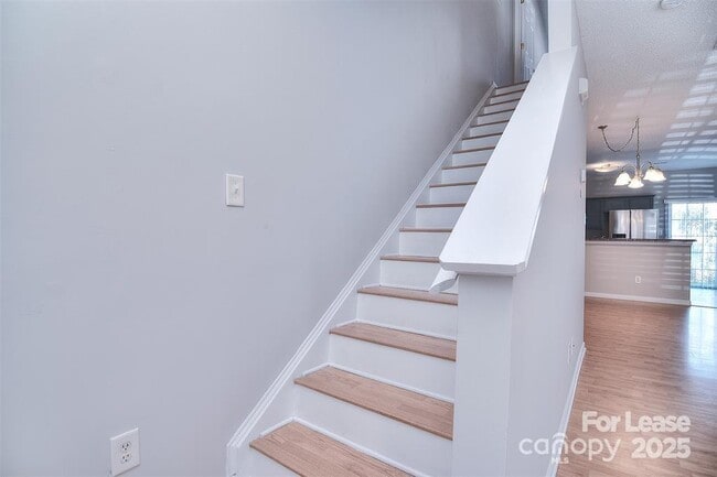 Building Photo - 8829 Gerren Ct