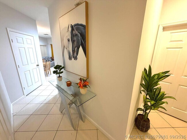 Building Photo - 8000 Carnoustie Pl
