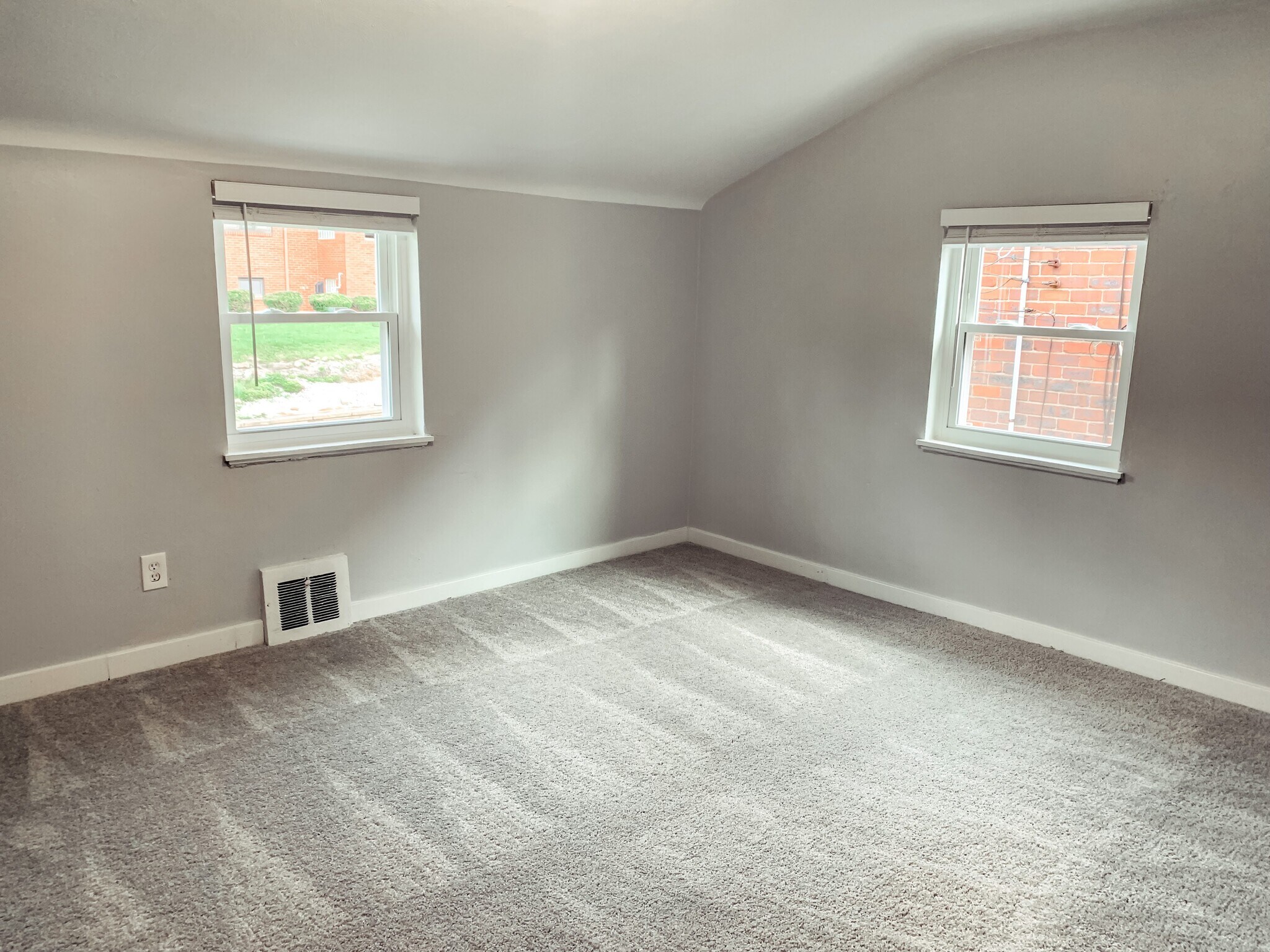 Building Photo - 3837 Delco Rd