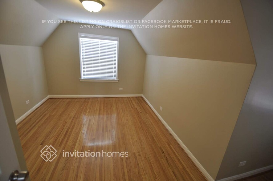Building Photo - 1541 Boeger Ave
