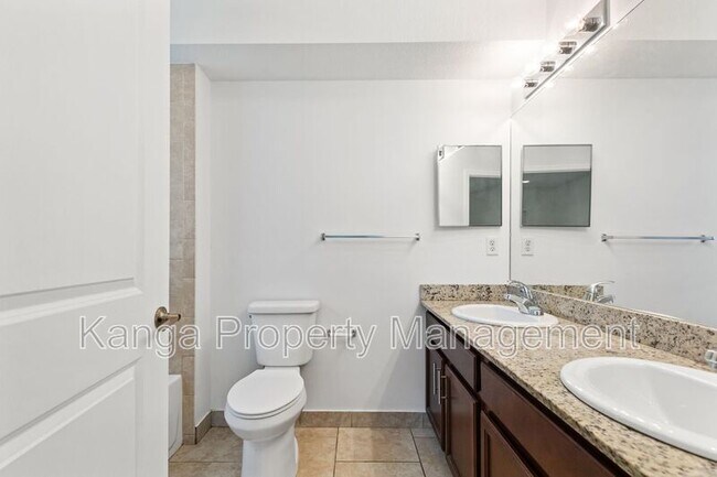 Building Photo - 3525 NW 114th Ln