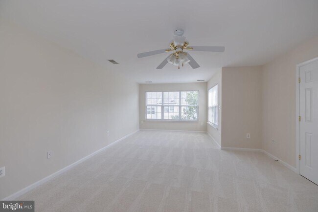 Building Photo - 6144 Cilantro Dr