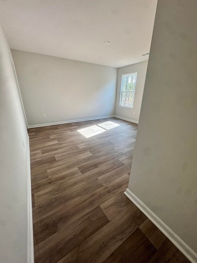 Building Photo - 1735 King Oaks Lp