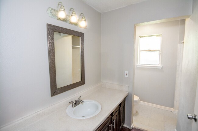 Building Photo - 5235 Enchanted Mist Dr