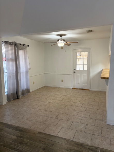 Building Photo - 18742 Clover Glen Ln