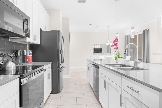 Building Photo - 4313 Quote St