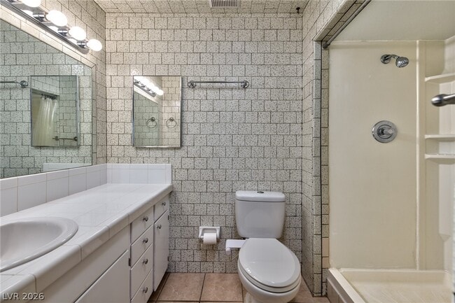 Building Photo - 1824 Saylor Way