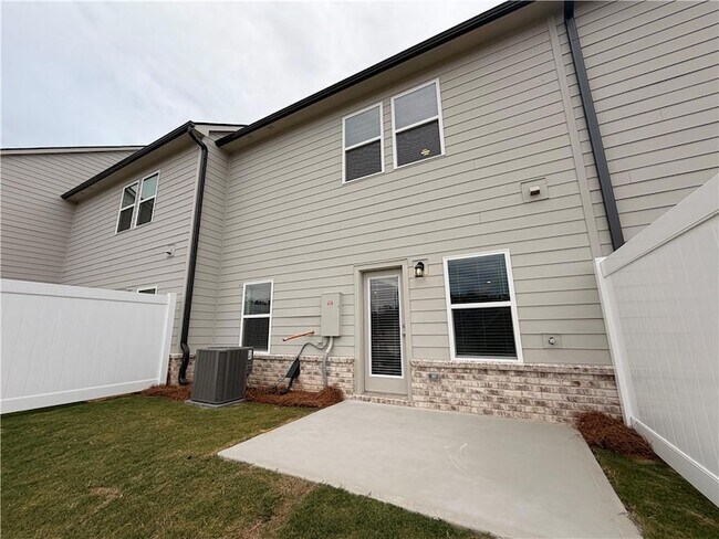 Building Photo - 6719 Armonia Dr