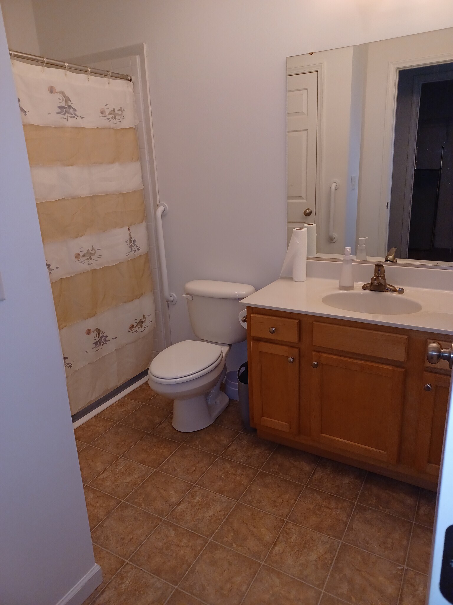 Master bathroom - 15 Mill Creek Loop