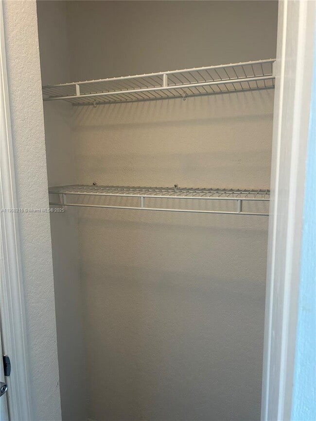 Building Photo - 6001 SW 70th St