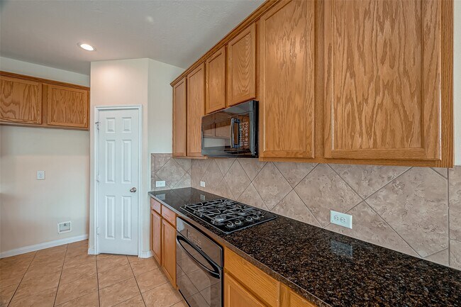Building Photo - 5703 Langham Dawn Ln