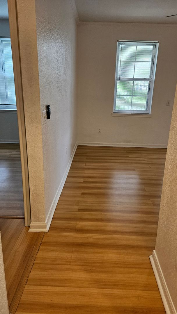Building Photo - 1Brm Downtown Orlando - Affordable and Pet...