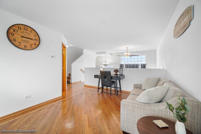 Building Photo - 632 Spring Leaf Dr