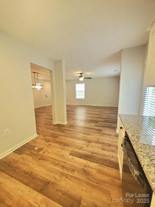 Building Photo - 5709 Kelden Walker Ln