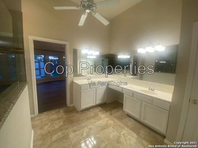 Building Photo - 5115 Sagail Pl
