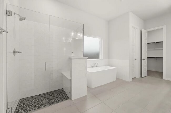 Building Photo - 204 Carmen Oak Ln