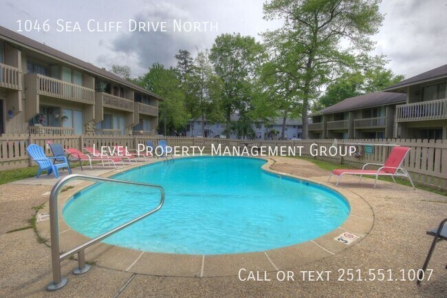 Building Photo - 1046 Sea Cliff Dr N