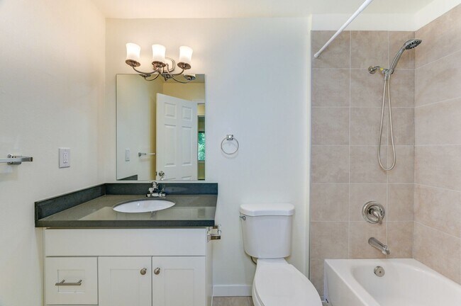 Building Photo - 2516 S 286th Pl