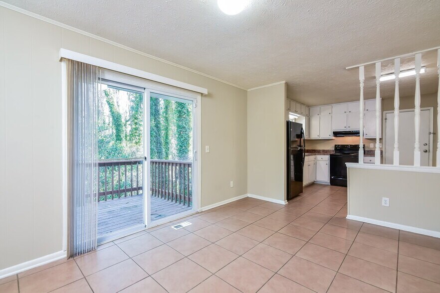 Building Photo - 4624 Elm Ridge Ct