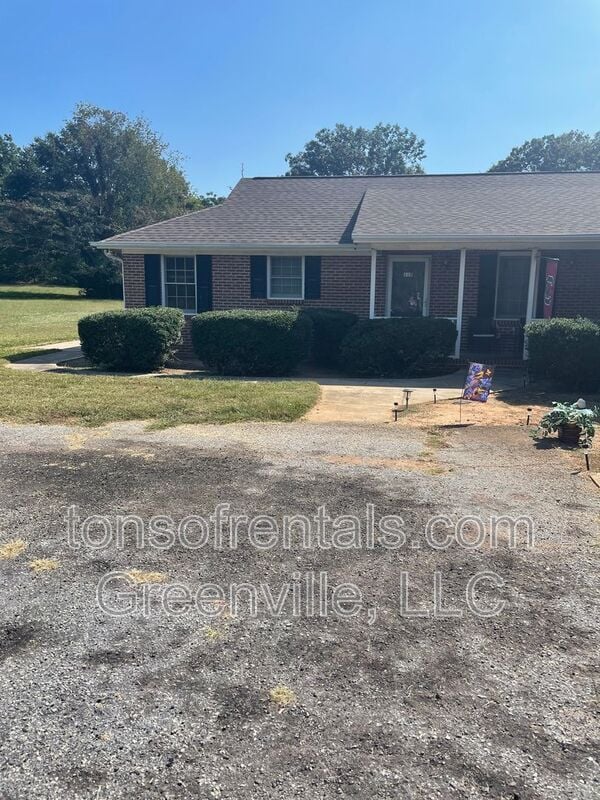 Building Photo - 119 Lacey Ln