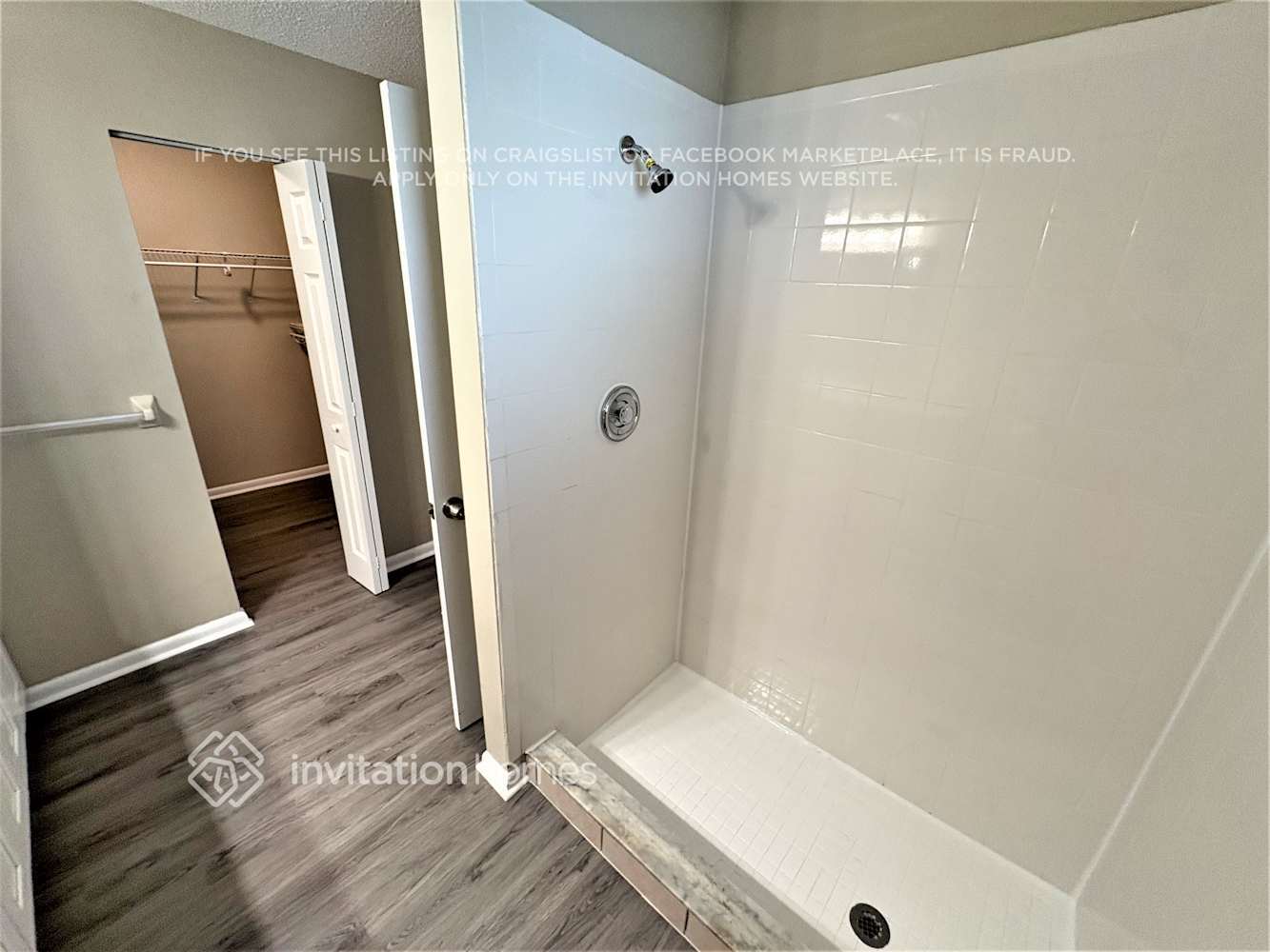 Building Photo - 7210 Meadowbrook Dr