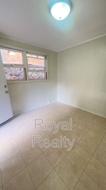 Building Photo - 3834 Anuhea St