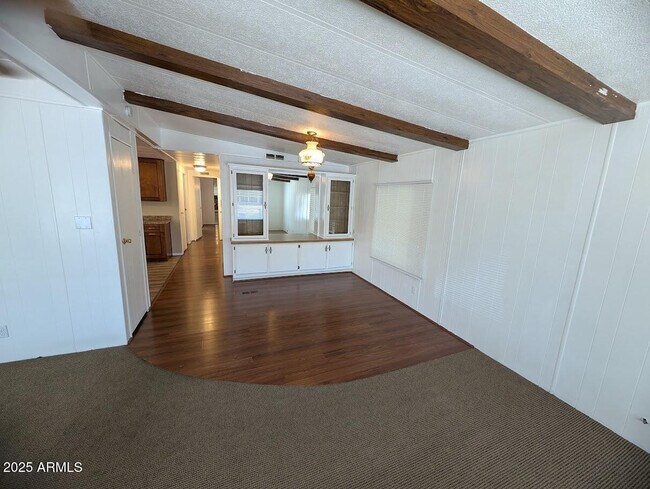 Building Photo - 18003 N 2nd St