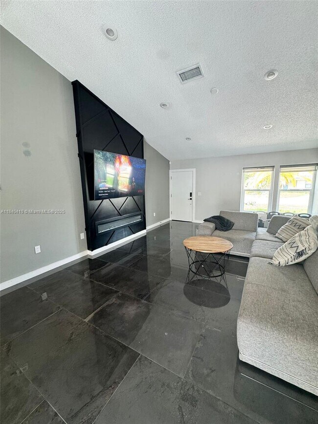 Building Photo - 3415 55th Dr E