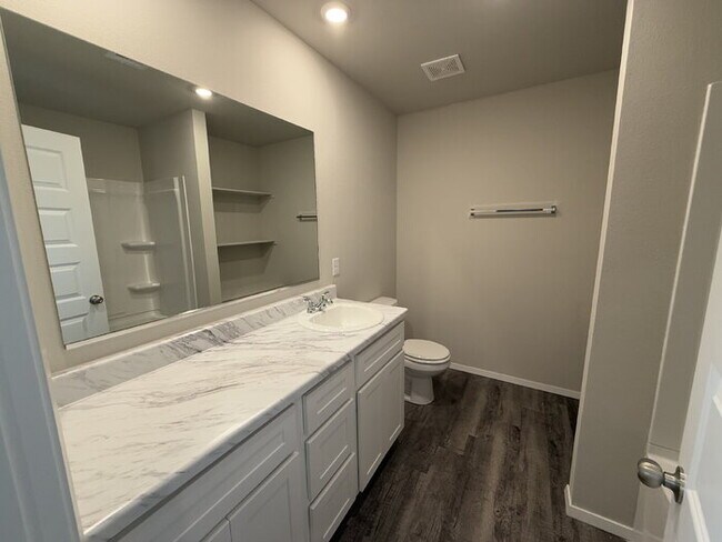 Building Photo - 3 Bed, 2 Bath Home in Beggs