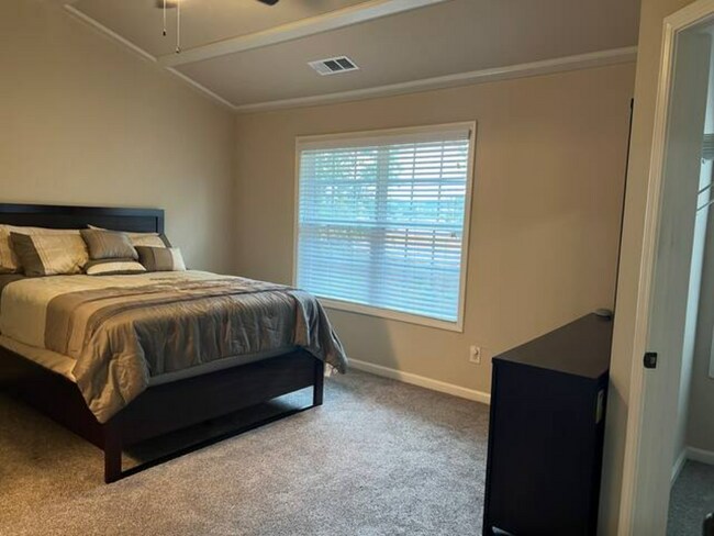 Building Photo - 1893 Appaloosa Run Trl