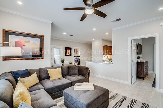 Building Photo - 7009 E Acoma Dr