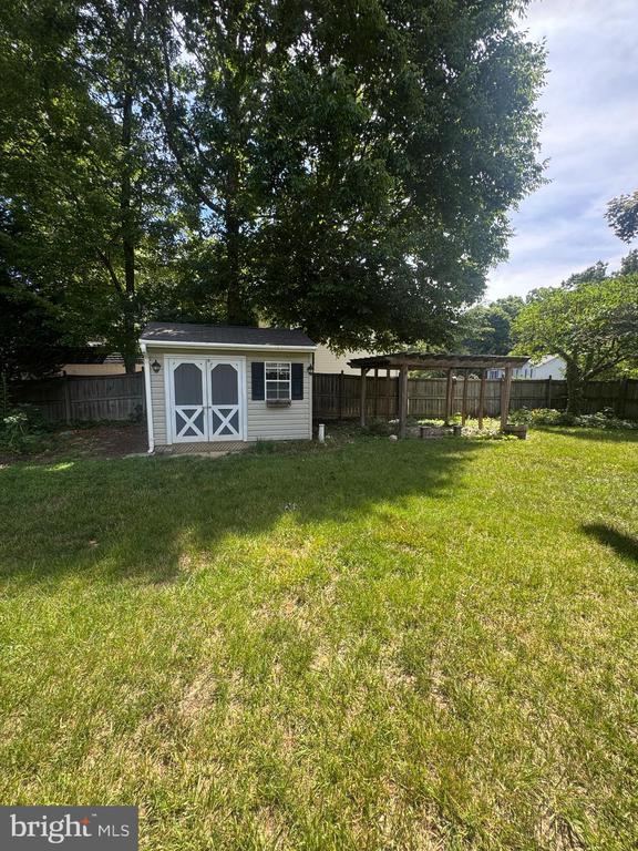 Building Photo - 74 Clarion Dr