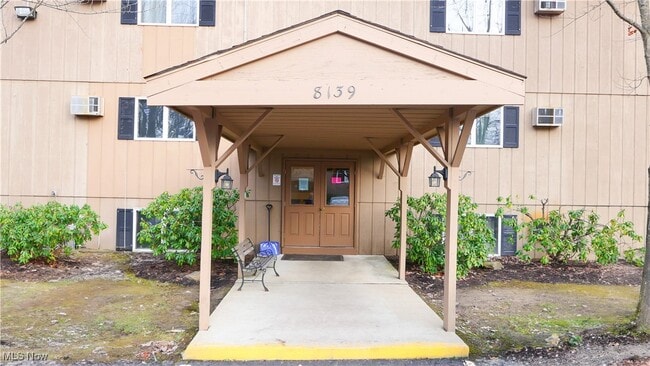 Primary Photo - 8140 Southwood Dr