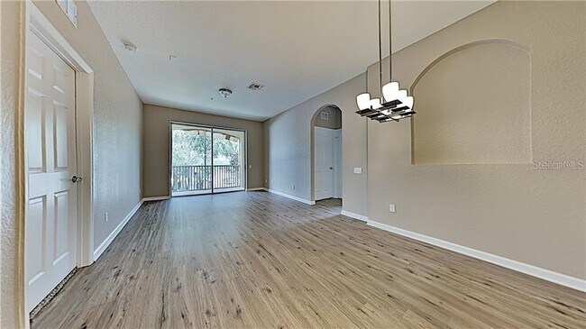 Building Photo - 2484 San Tecla St