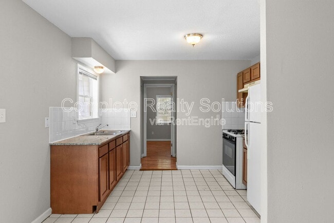 Building Photo - 1144 Northdale Ave