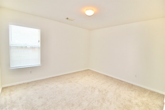 Building Photo - 3226 Fountain Hills Dr