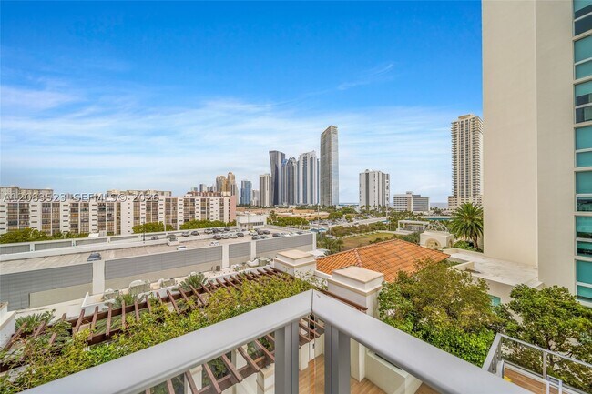 Building Photo - 300 Sunny Isles Blvd