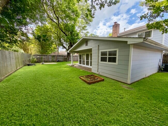 Building Photo - 14011 Wickersham Ln