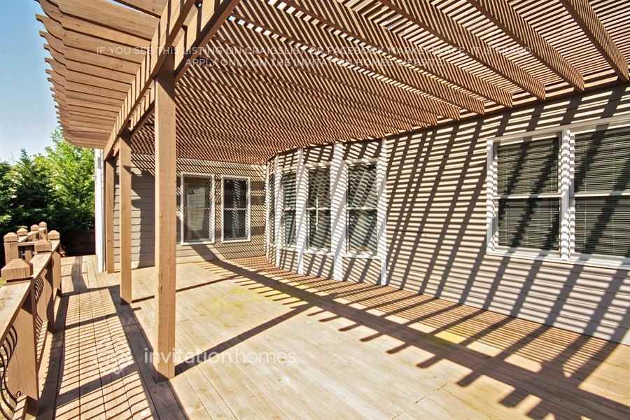 Building Photo - 2049 Mapmaker Dr NE