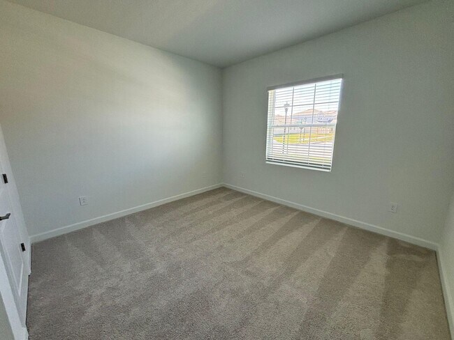 Building Photo - 5996 Shavasana Rd