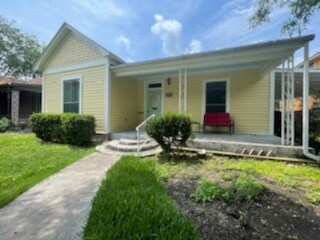 Primary Photo - 218 Vance St