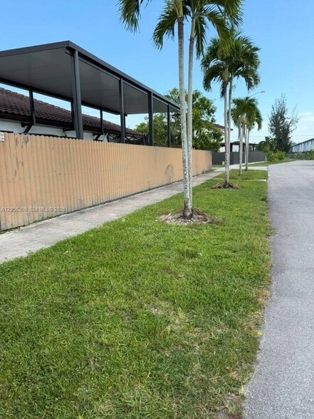 Building Photo - 11730 SW 229th Ln