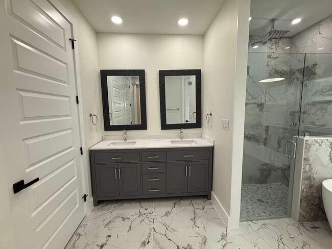 Building Photo - 361 County Line Rd