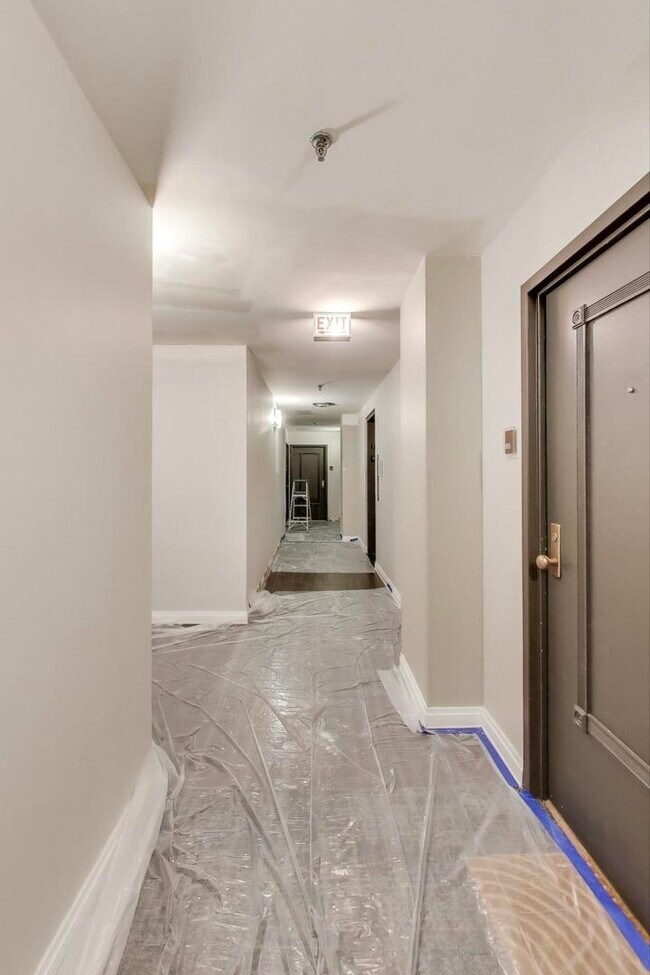 Building Photo - 780 S Federal St